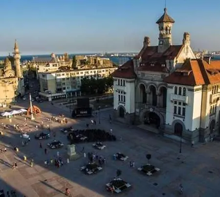 Cazino4love 公寓 *